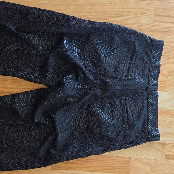 Whittall & Shon Croc Embossed Black Vintage Pants - Picture 7 of 8